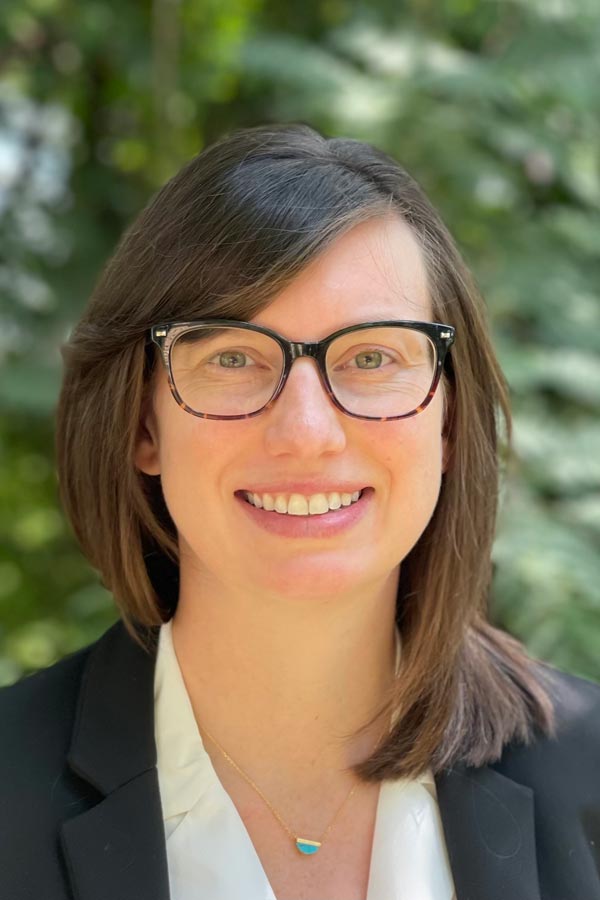 Headshot of Laura Phillips